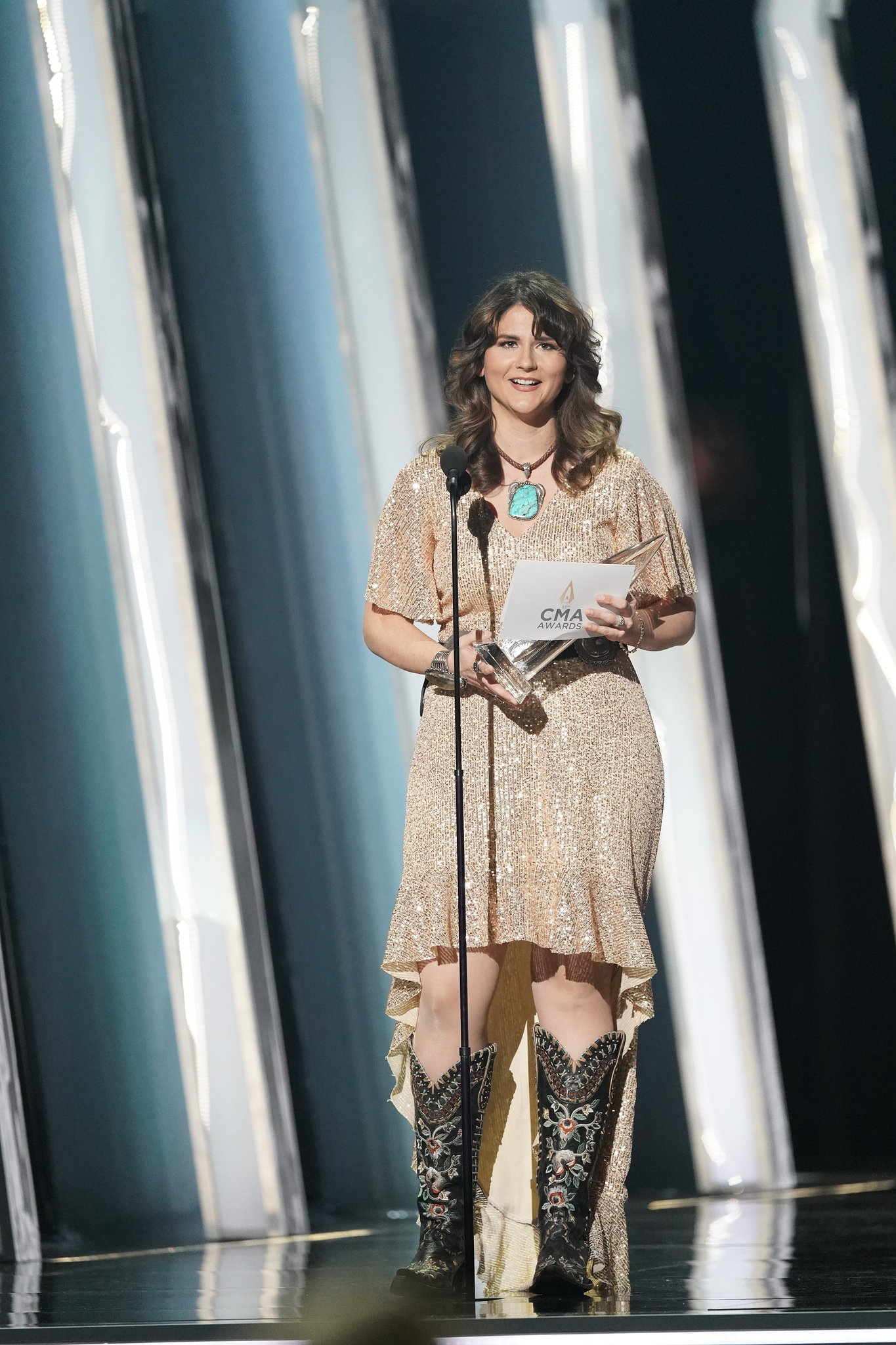 First Female CMA Musician of the Year Jenee Fleenor Beats Odds as Woman