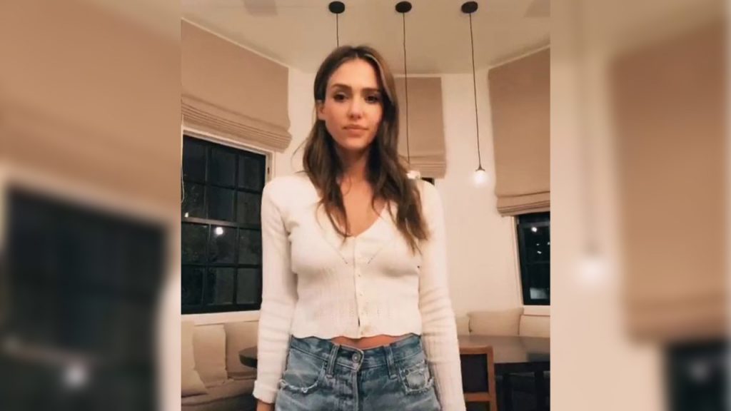 Jessica Alba Tik Tok